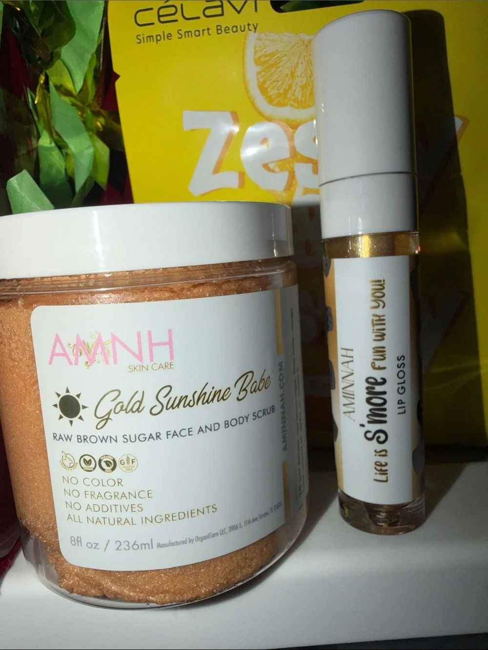 AMINAH Gold Sunshine Bake Sugar Scrub & Lip Gloss -Plus Face mask